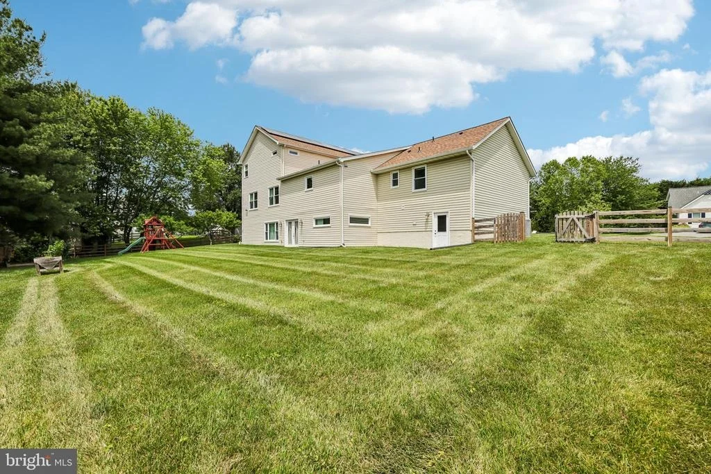 Photo of 902 CLAUSER COURT