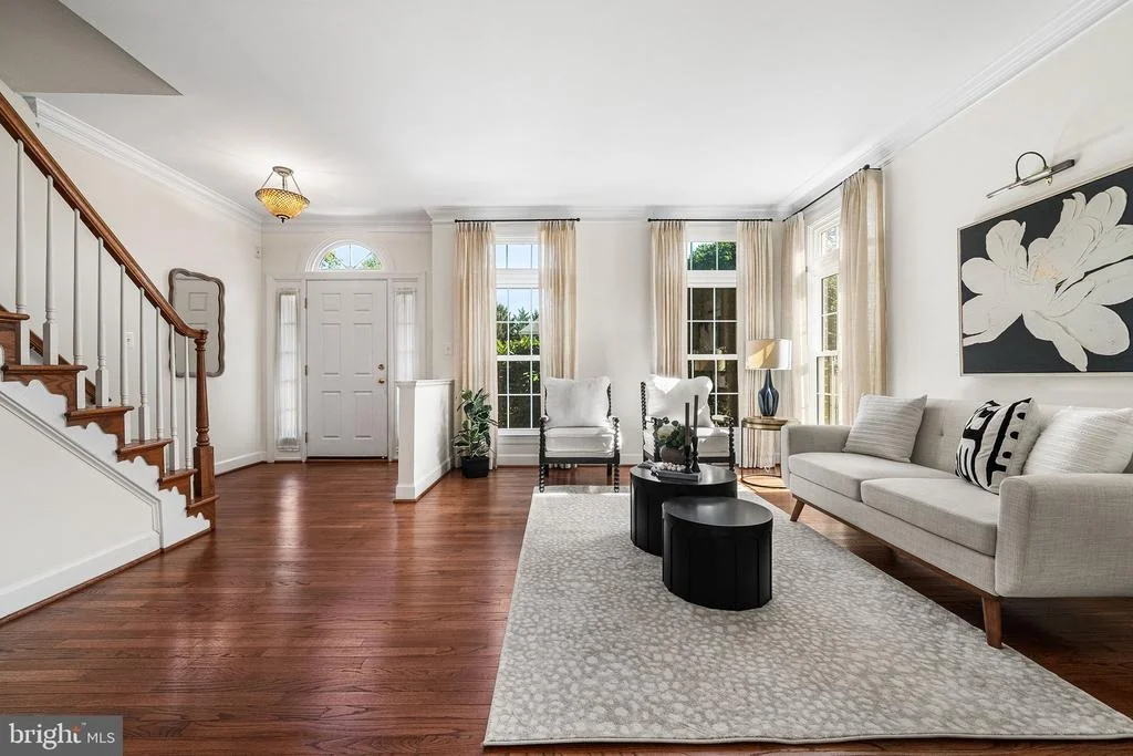 Photo of 9828 FOX REST LANE