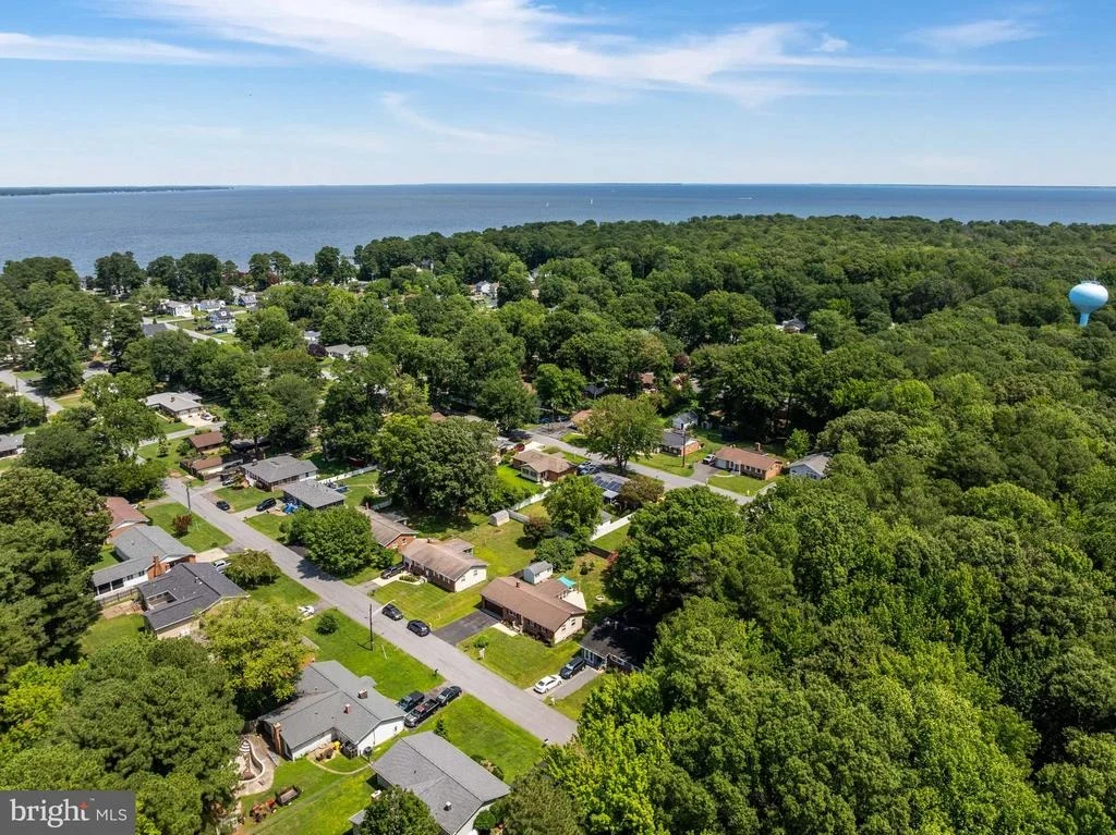 Photo of 7039 DOVER AVENUE
