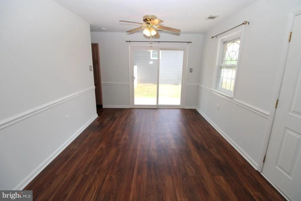 Photo of 439 CENTER STREET