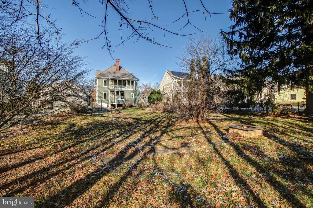 Photo of 108 BROAD STREET