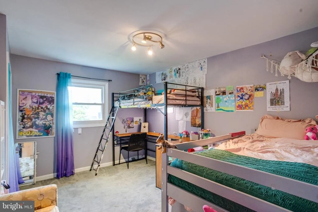Photo of 919 JACKSON BOULEVARD