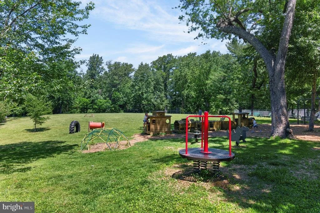 Photo of 1448 WESTWAY