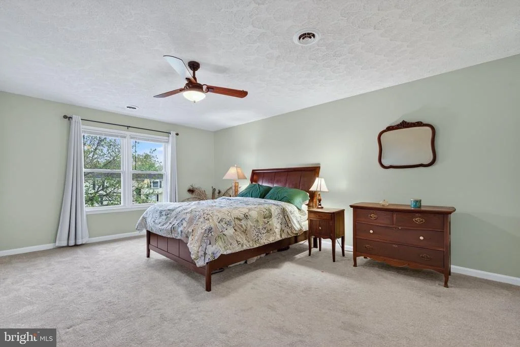 Photo of 10985 BLAKE LANE