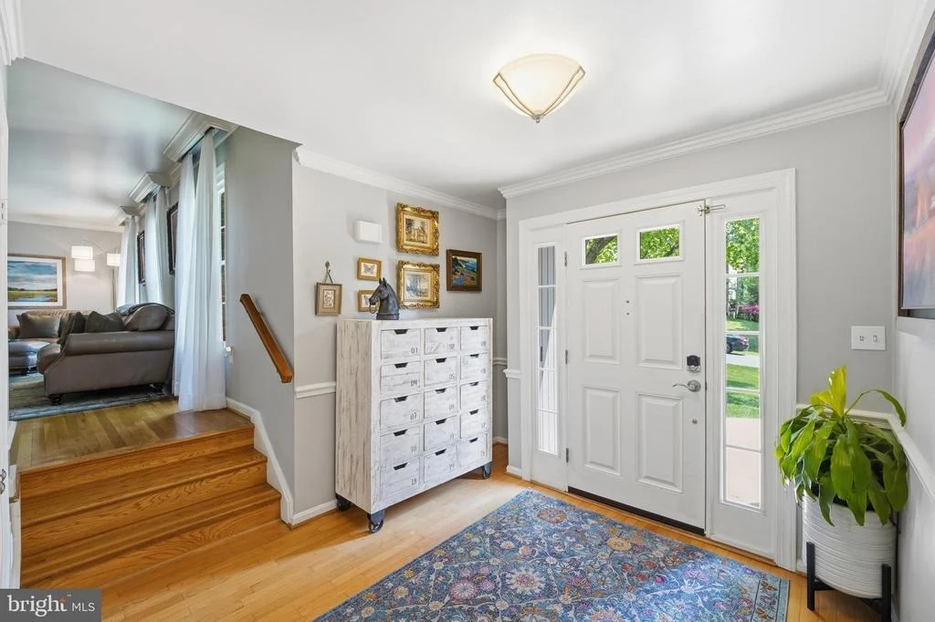Photo of 15108 CENTERGATE DRIVE