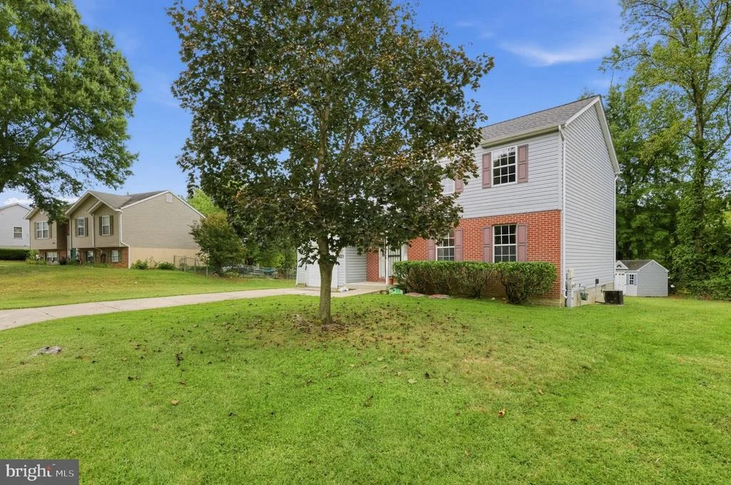 Photo of 9223 E GARY LANE E