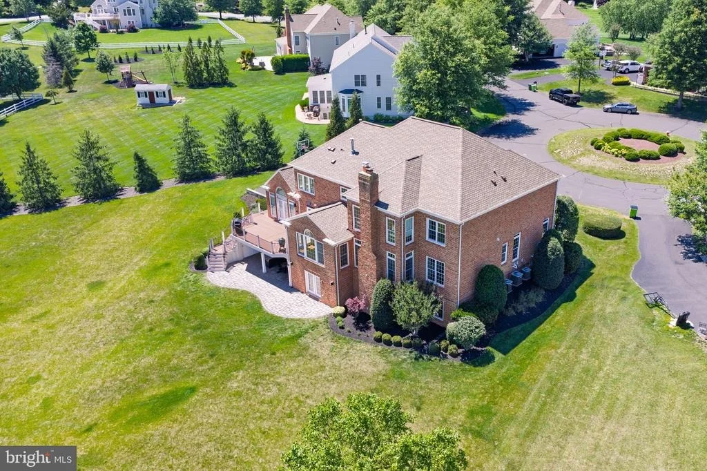 Photo of 20882 MCINTOSH PLACE