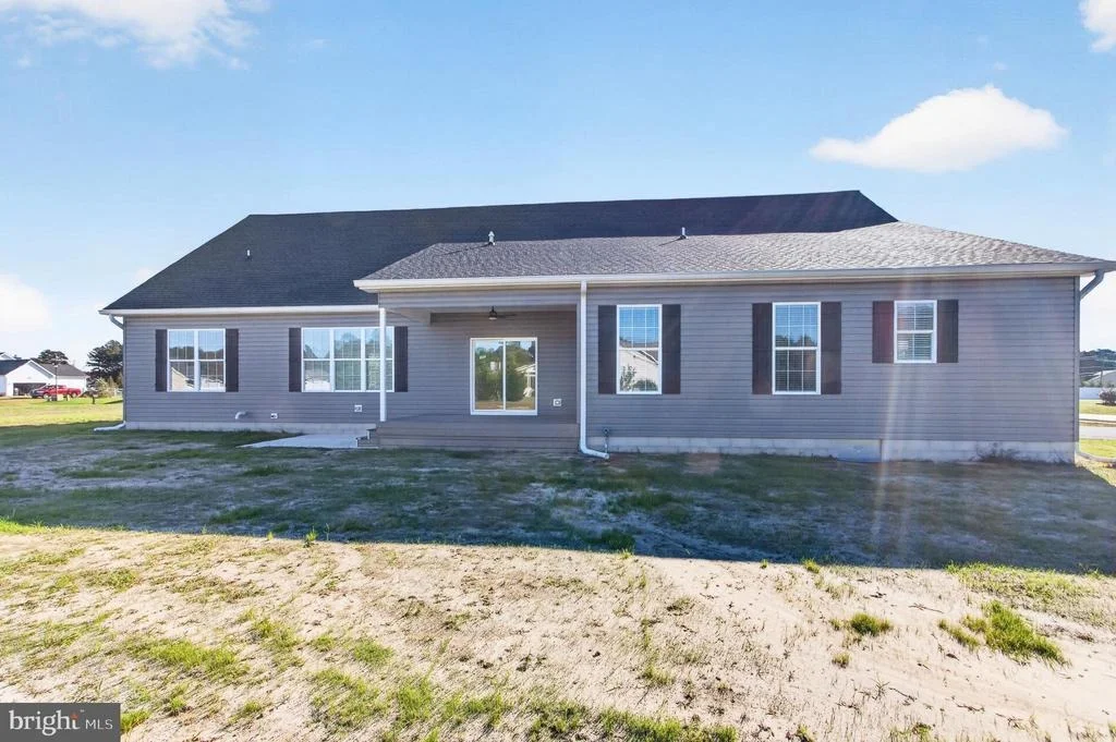 Photo of 24562 BEAVER WAY