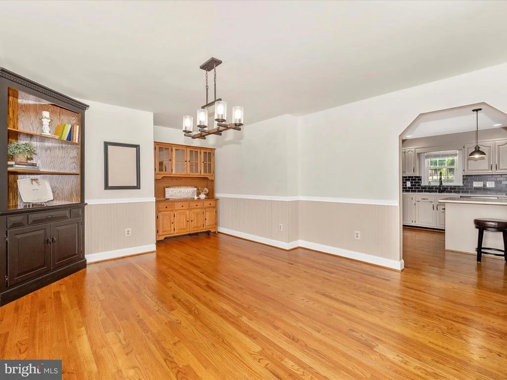 Photo of 6047 QUINN ROAD