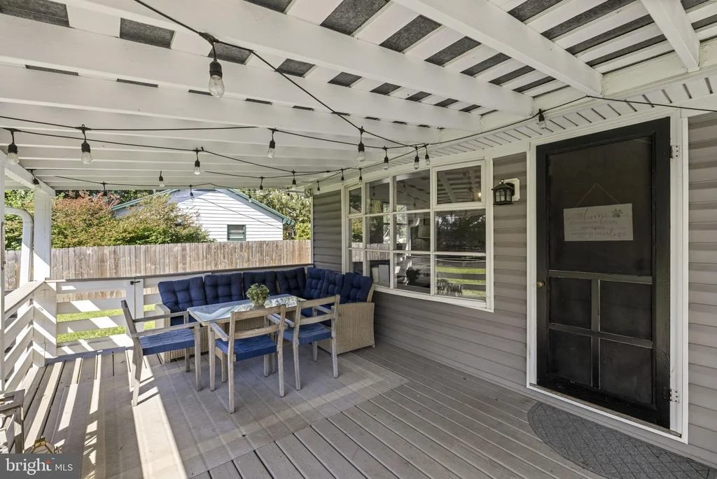 Photo of 21088 UNISON ROAD