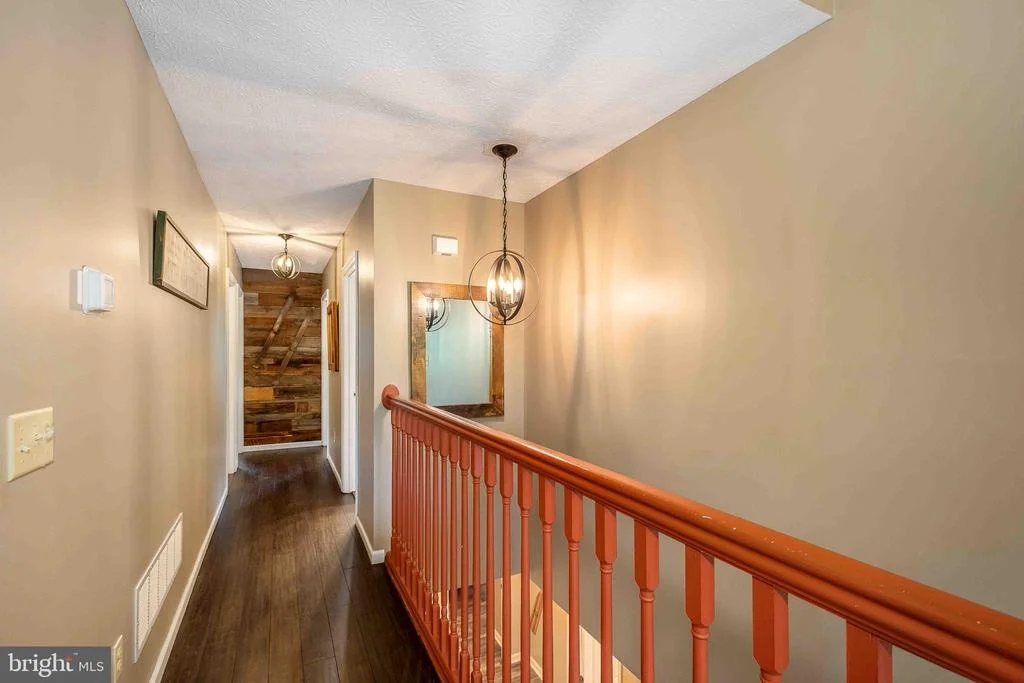 Photo of 305 LAKE POINTE DRIVE