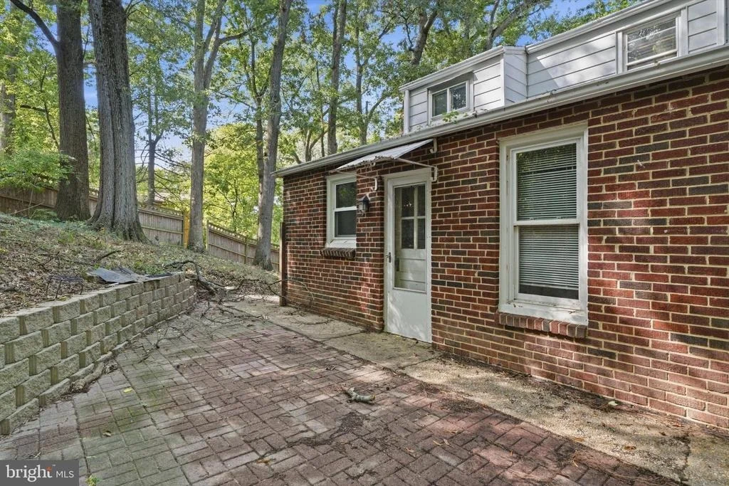 Photo of 2600 COOL SPRING ROAD