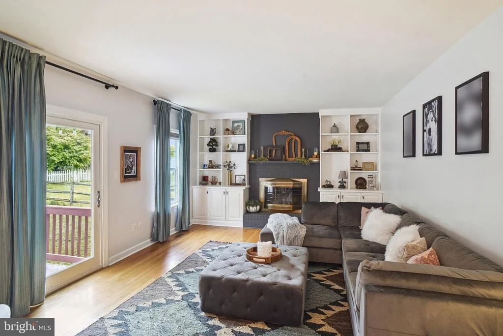 Photo of 5230 KINGSBROOK DRIVE