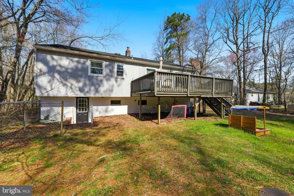 Photo of 16 SKEET ROAD
