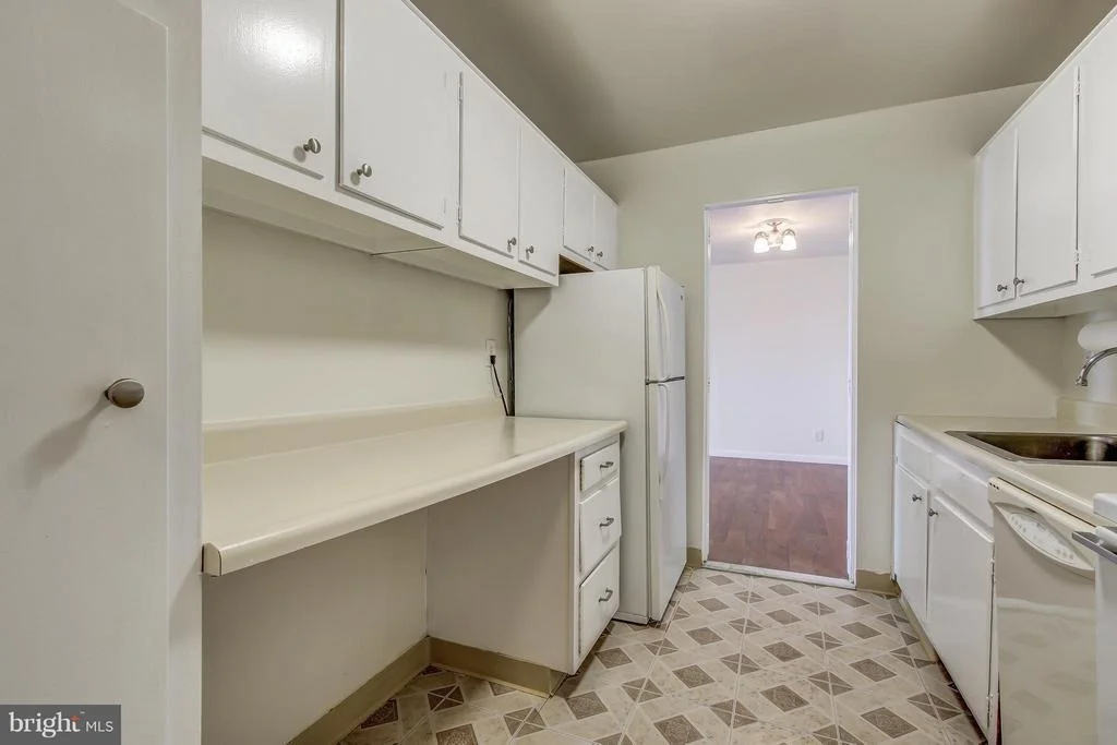 Photo of Unit 1208 at 9701 FIELDS ROAD