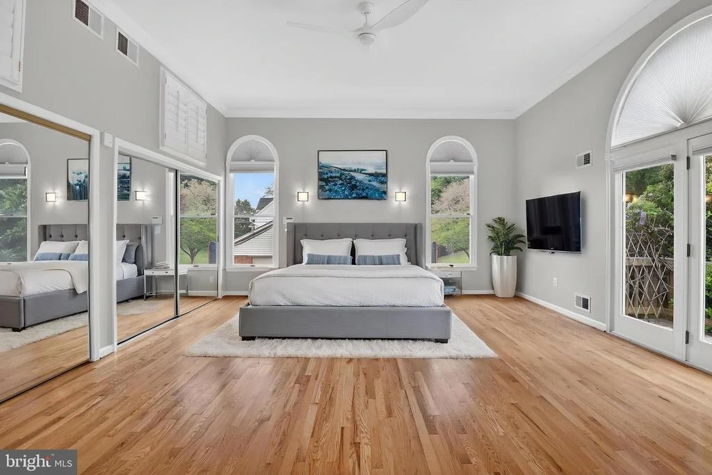 Photo of 13601 VALLEY DRIVE