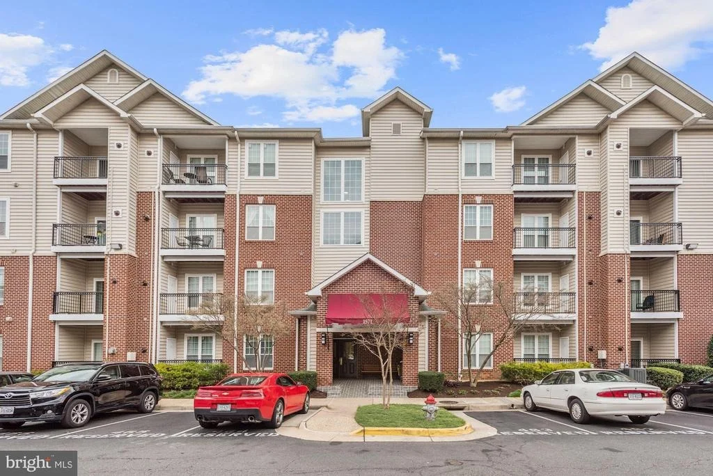 Photo of Unit 6314 at 1571 SPRING GATE DRIVE