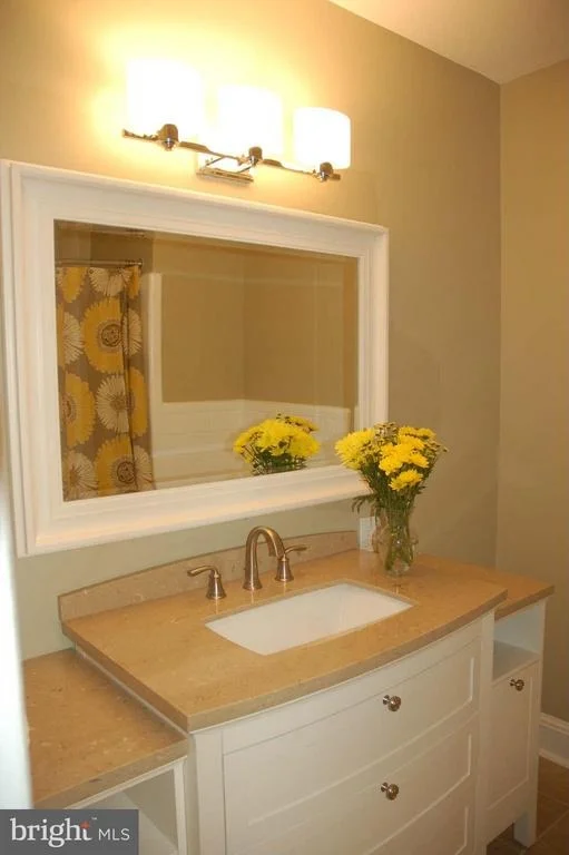 Photo of 6432 ALHAMBRA COURT