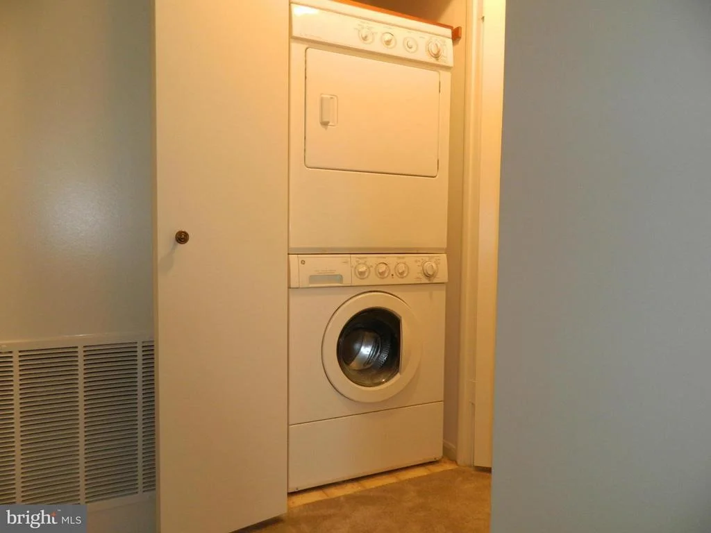 Photo of Unit 4807 at 15100 INTERLACHEN DRIVE
