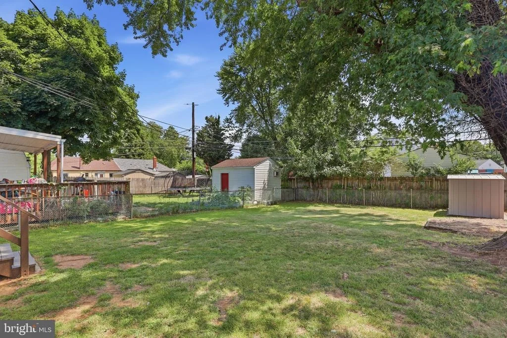 Photo of 417 ELMWOOD ROAD