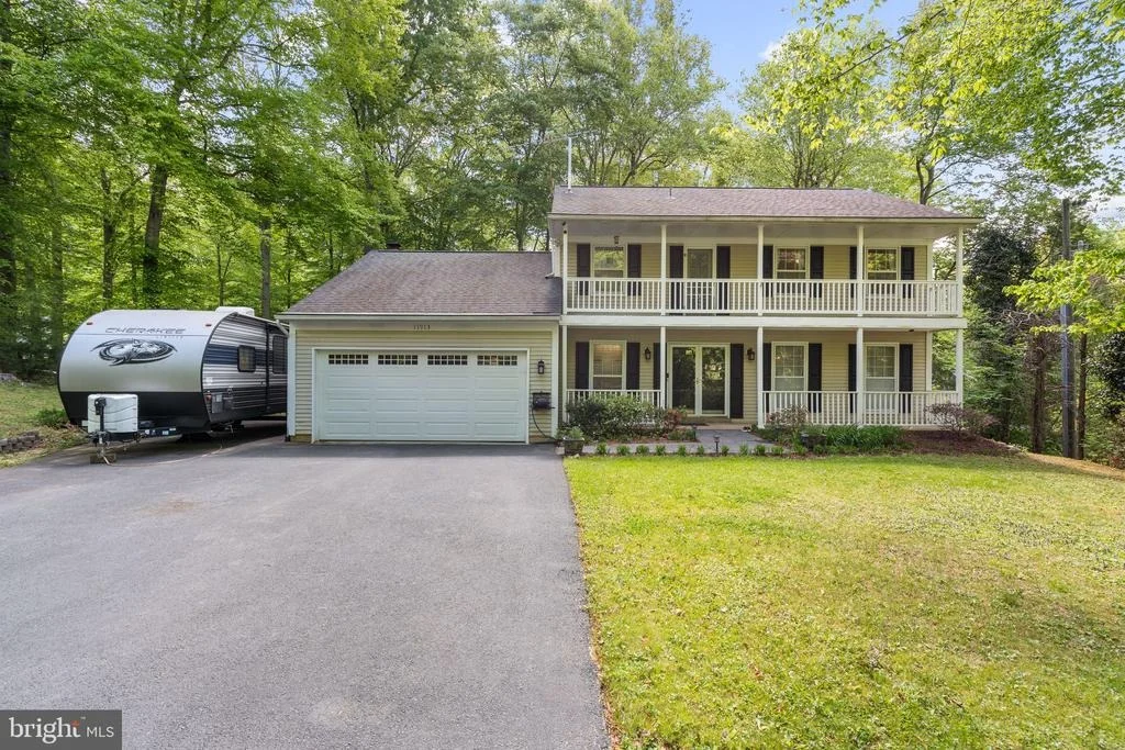 Photo of 11913 FALLING CREEK DRIVE