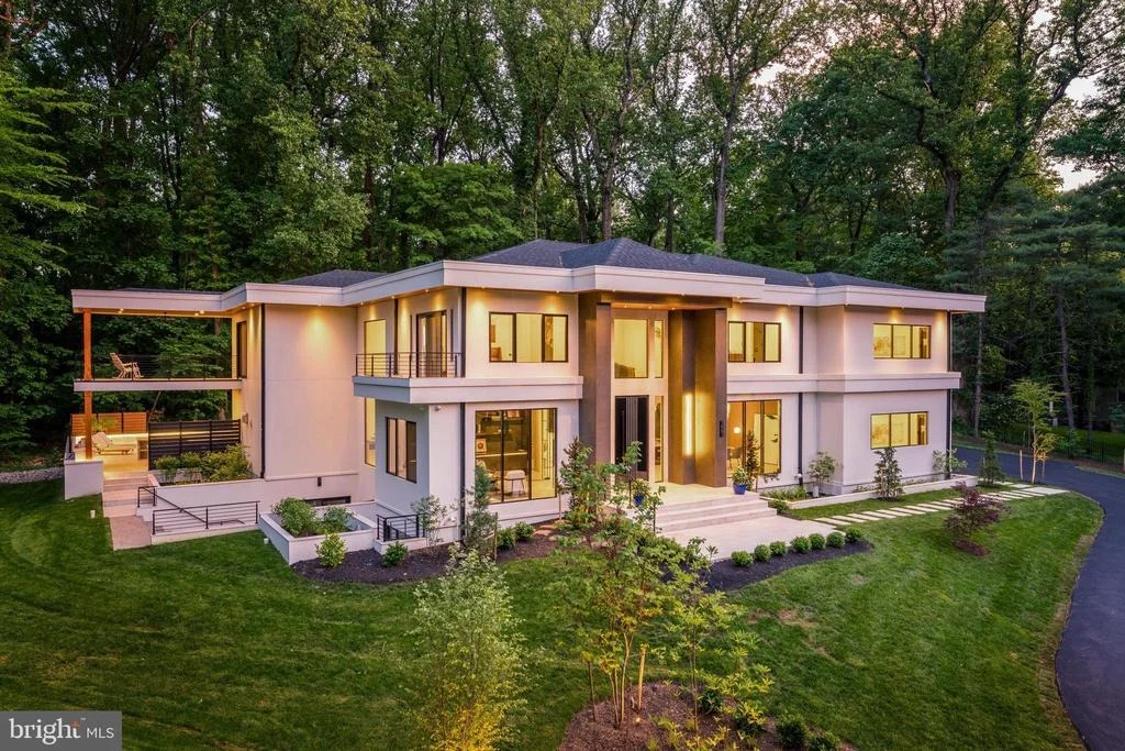 Photo of 7841 OLD DOMINION DRIVE
