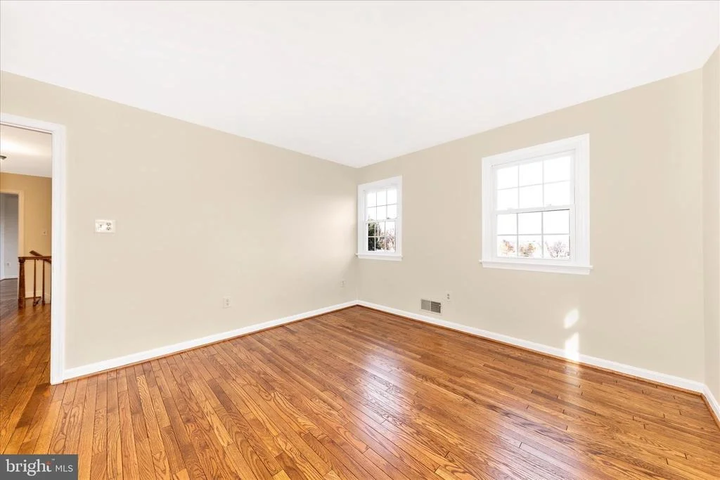 Photo of 5815 MEADOW DRIVE