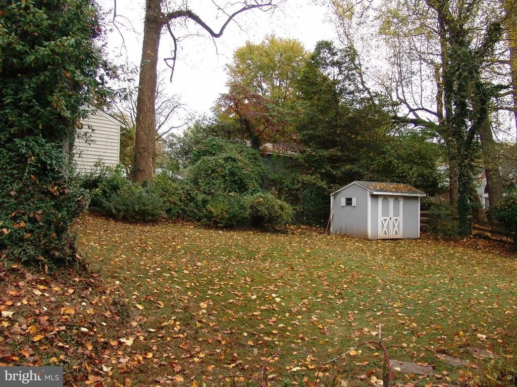 Photo of 11505 LUND PLACE
