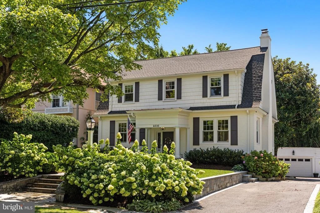 Photo of 4616 CHEVY CHASE BOULEVARD