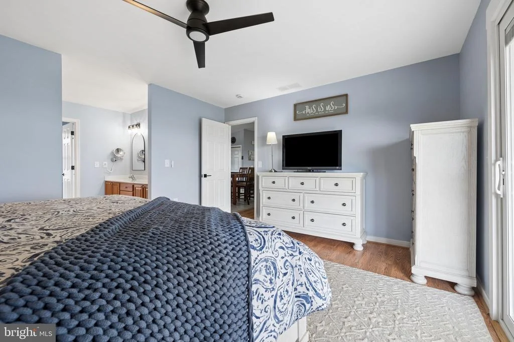 Photo of 339 POTOMAC DRIVE