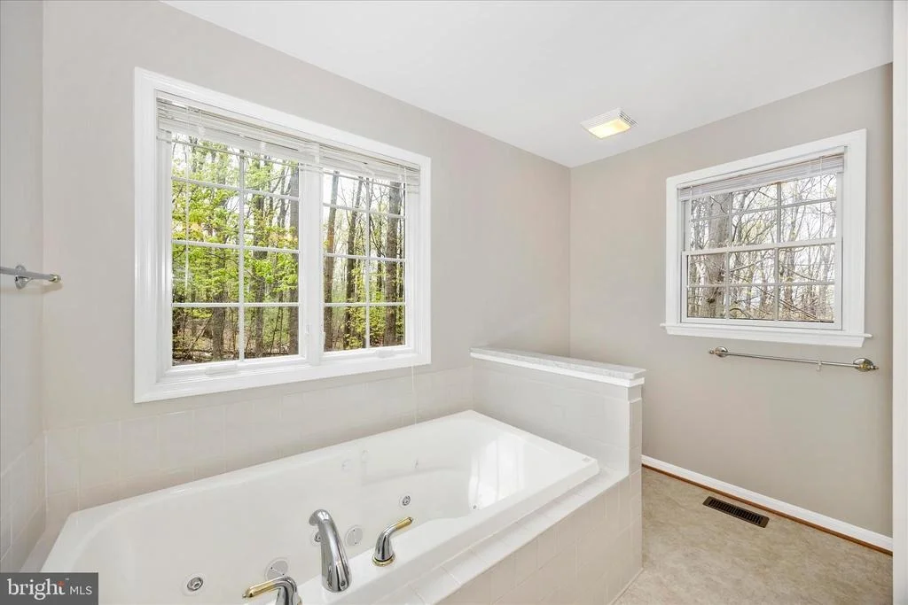 Photo of 10393 LIBERTY ROAD