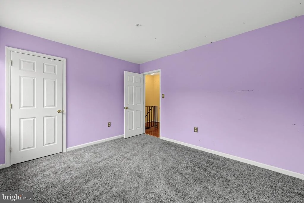 Photo of 9223 E GARY LANE E