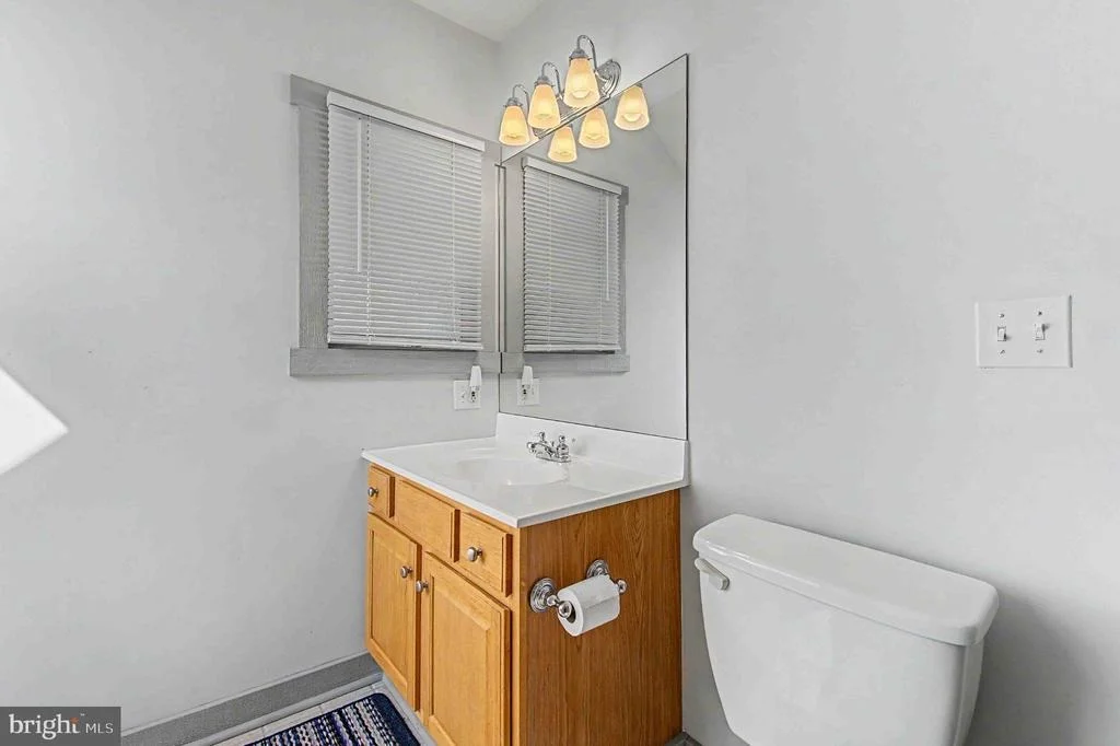 Photo of 296 LAKE POINTE DRIVE