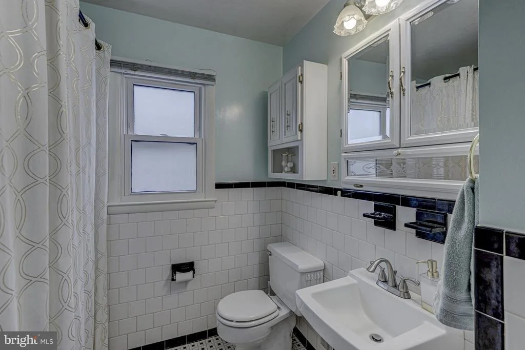 Photo of 8429 MAIN AVENUE