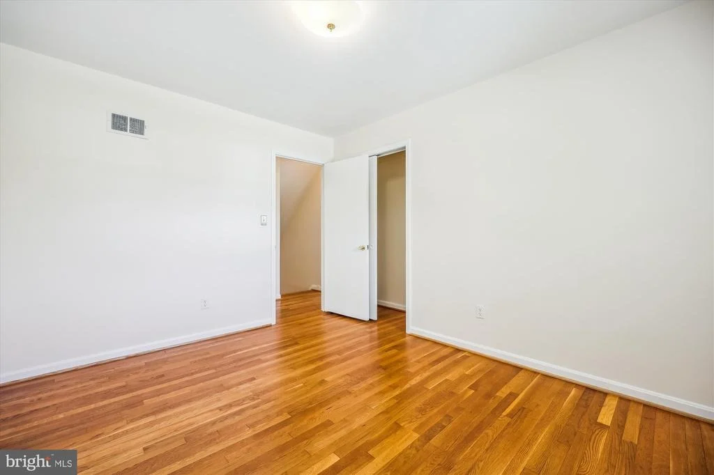 Photo of 1029 TRACY DRIVE