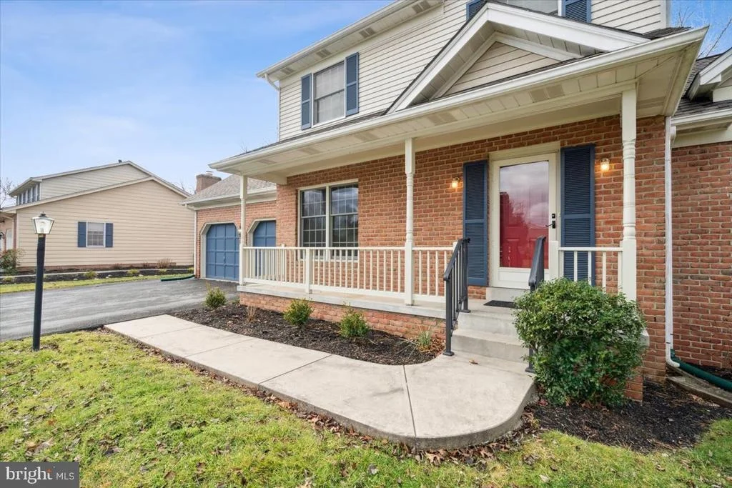 Photo of 7918 RIVER RUN COURT