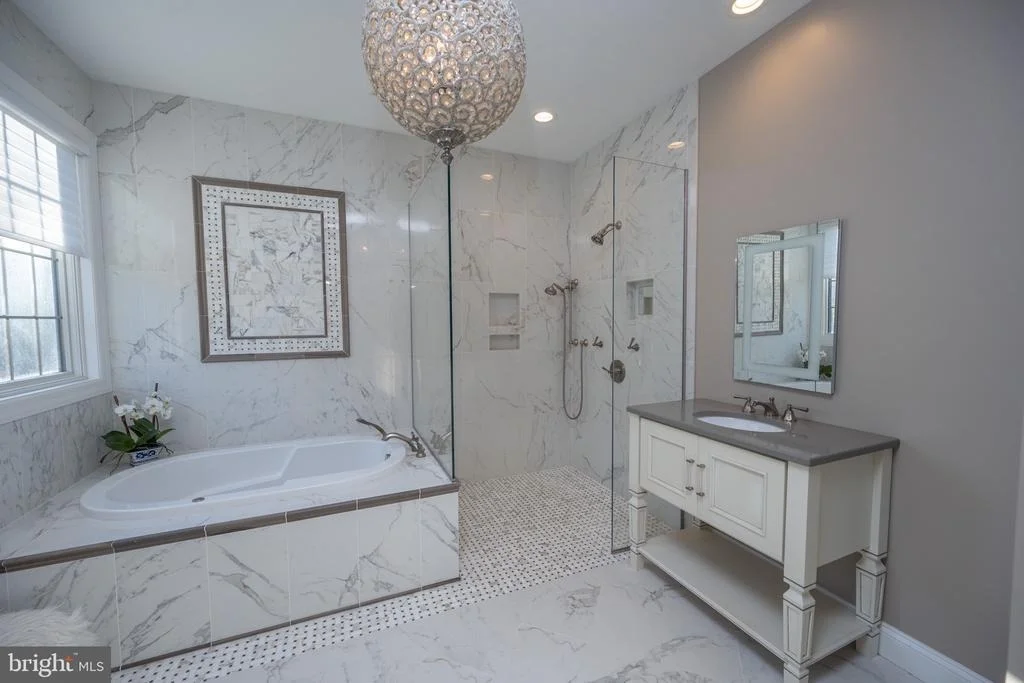 Photo of 1001 SUTTER LANE