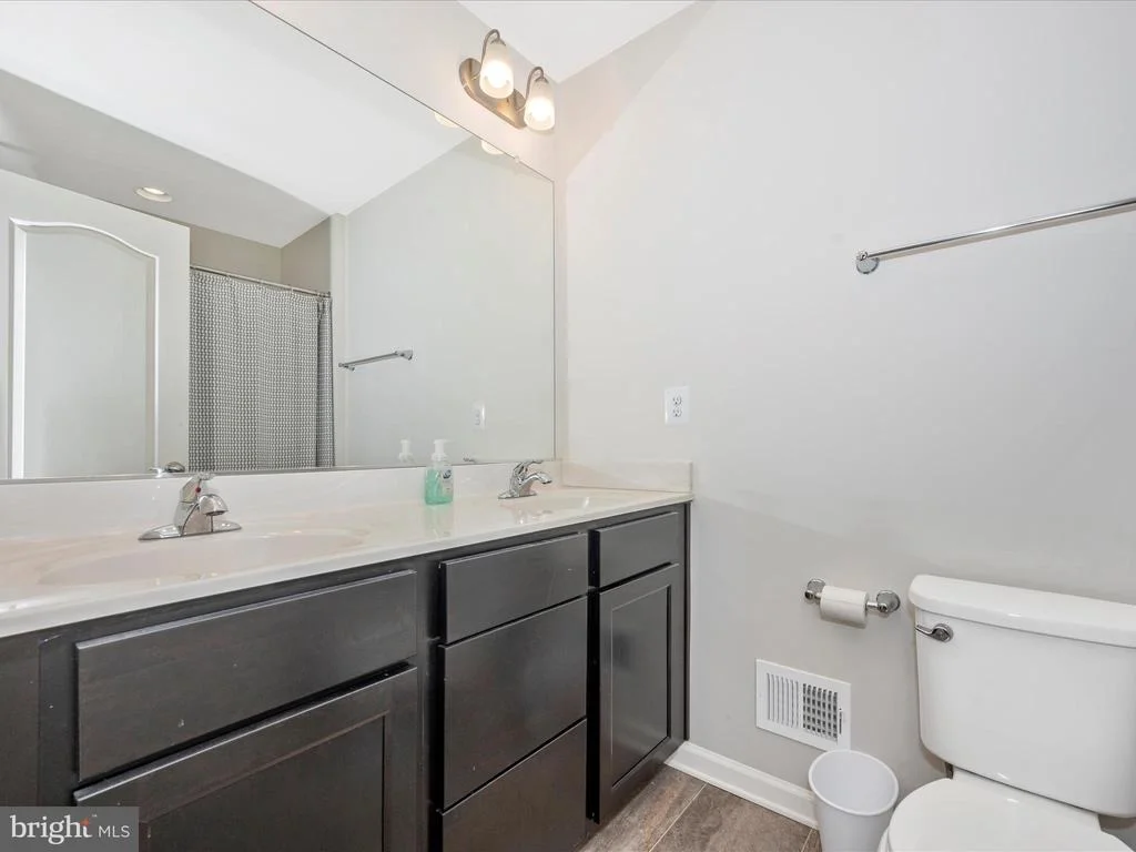 Photo of 9334 DRUMMAN DRIVE