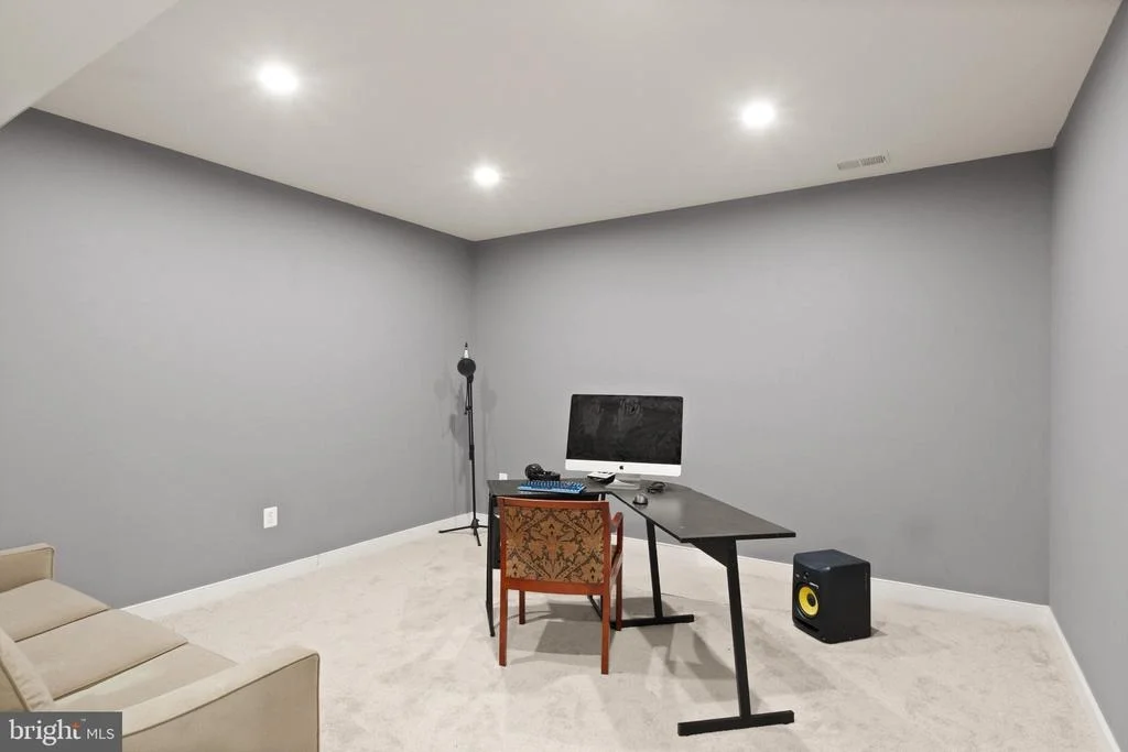 Photo of 60 SNAPDRAGON DRIVE