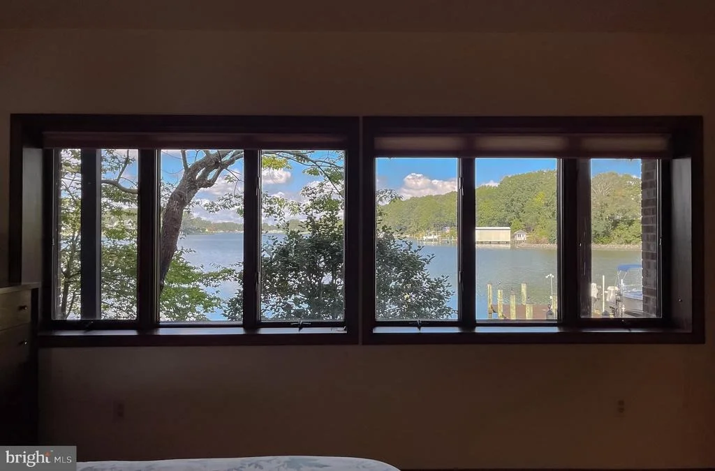 Photo of 222 HARBOR DRIVE