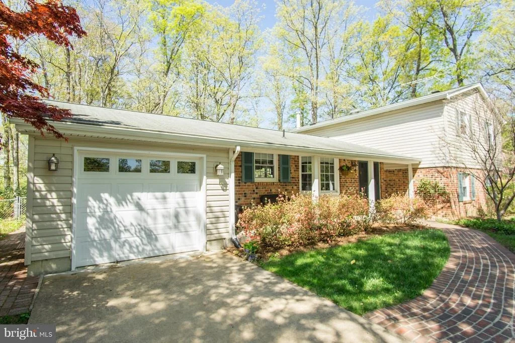 Photo of 6902 CONSERVATION DRIVE