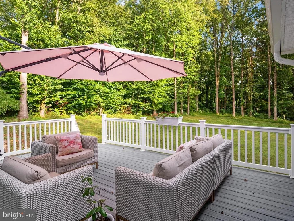Photo of 6439 MEADOWLARK DRIVE
