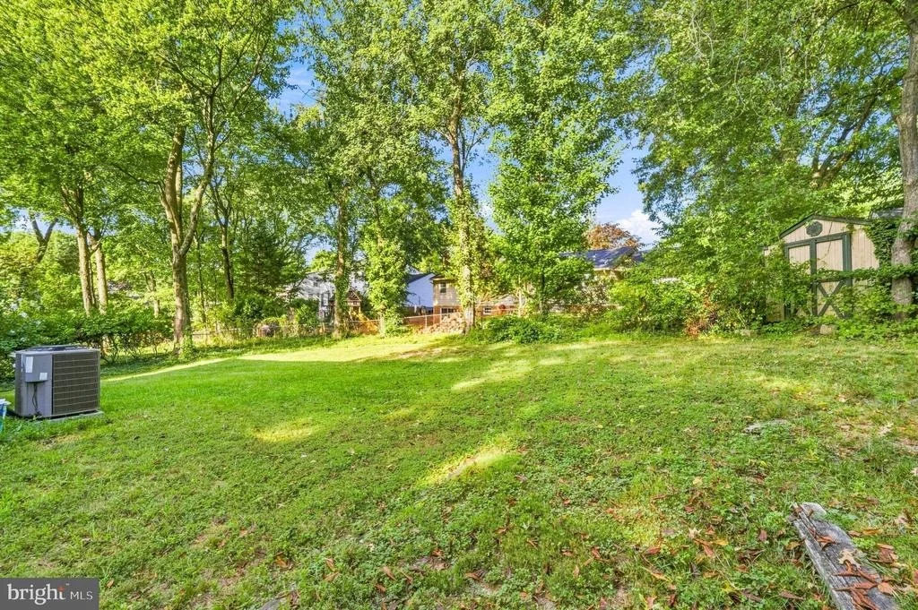 Photo of 6640 PARK HALL DRIVE