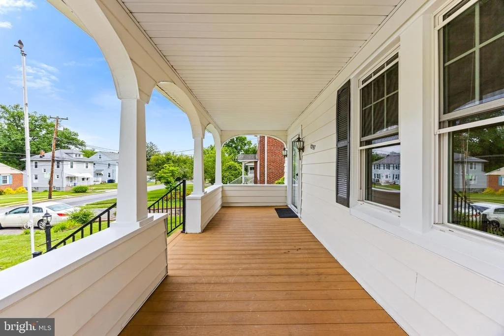 Photo of 1257 CIRCLE DRIVE