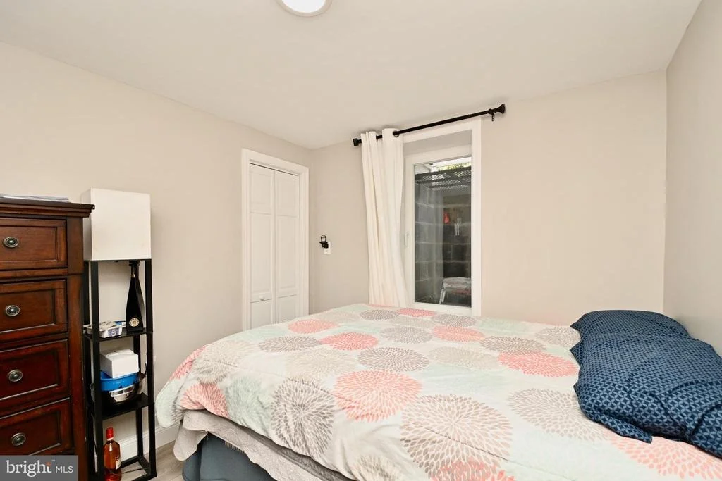 Photo of 1801 ROLLINS DRIVE