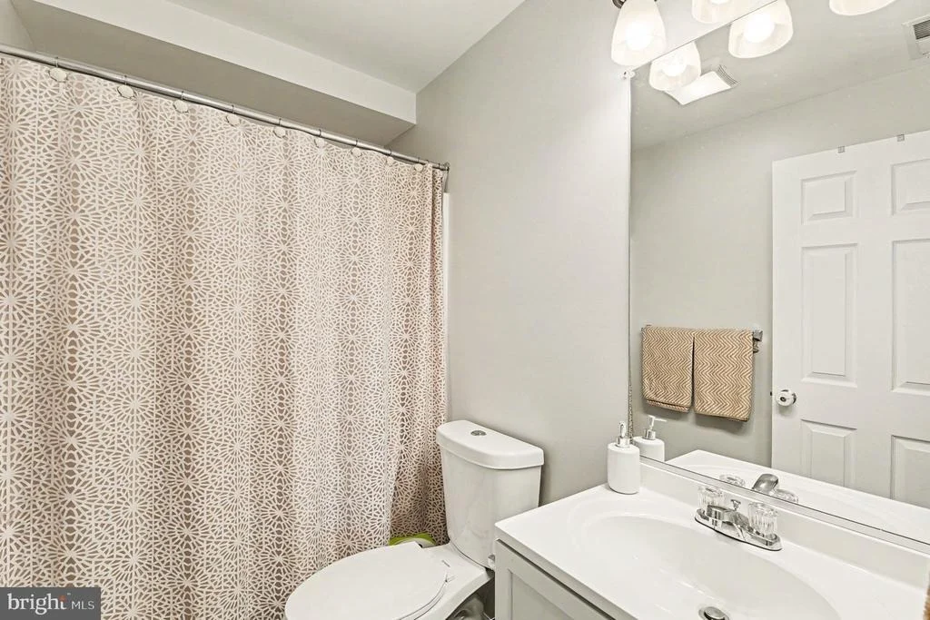 Photo of 3167 BAYBRIAR ROAD