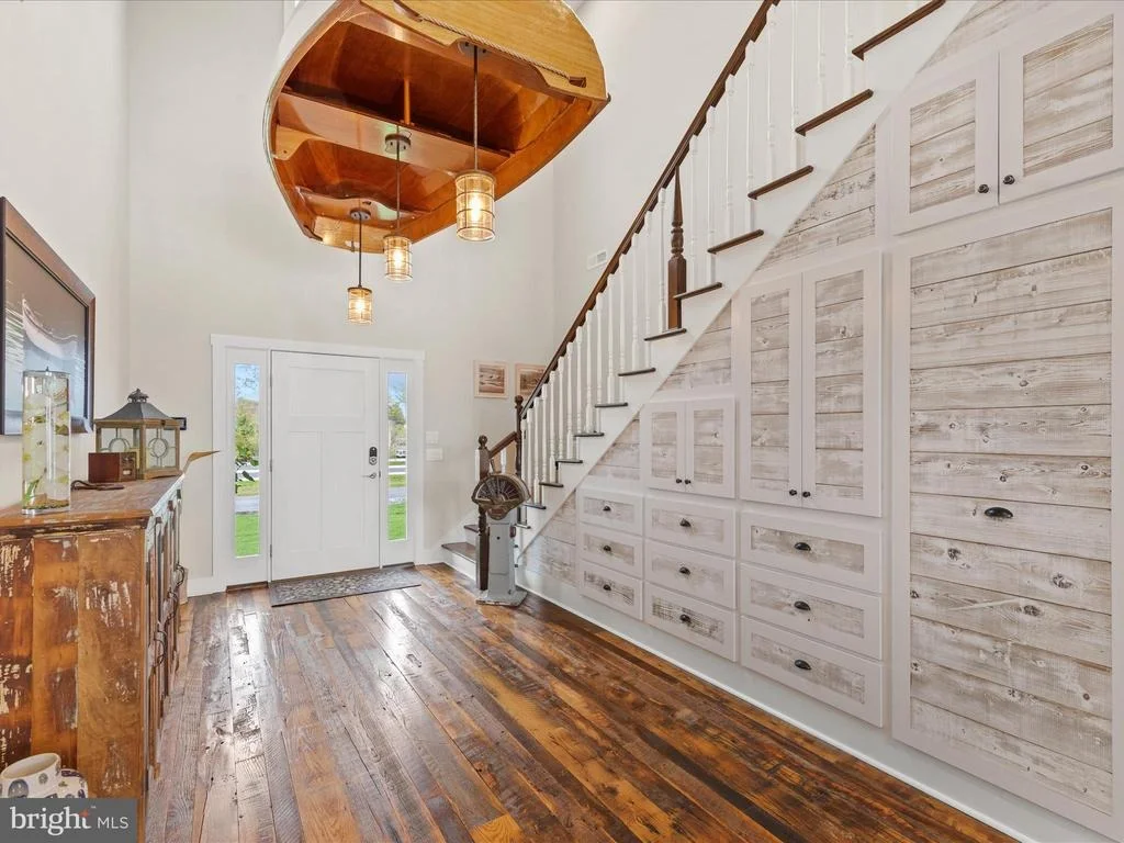 Photo of 2 MARSHALL ROAD