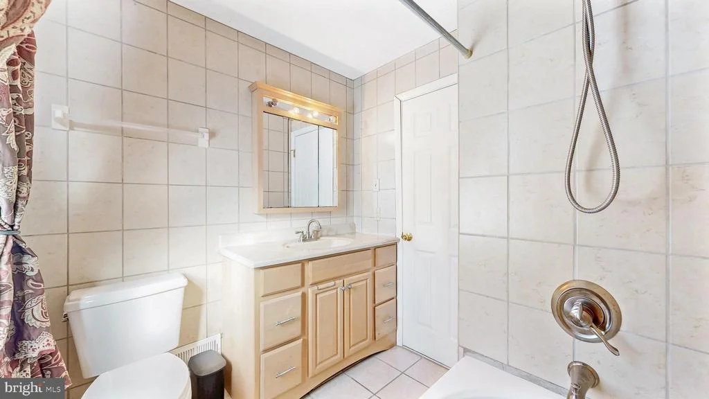Photo of 102 MERIDEN DRIVE
