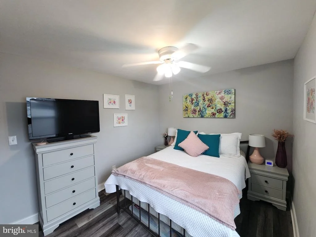 Photo of 802 DEVON ROAD