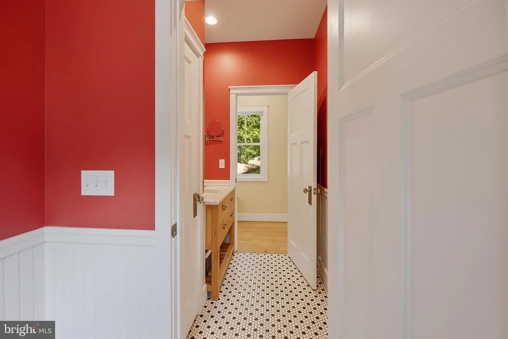 Photo of 507 SHORELINE DRIVE
